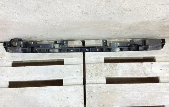 Renault Clio IV Front bumper support beam 620900693R
