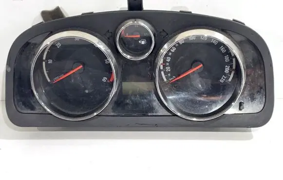 Opel Antara Speedometer (instrument cluster) 9685847000046964