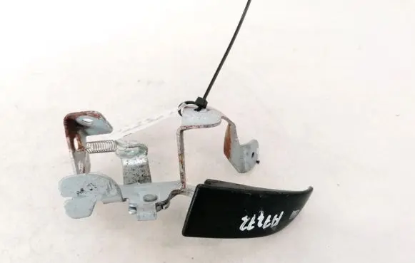 Mazda 6 Fuel tank opening switch 