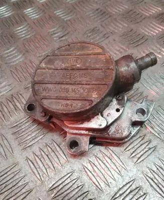 Skoda Octavia Mk1 (1U) Vacuum pump 038145101B