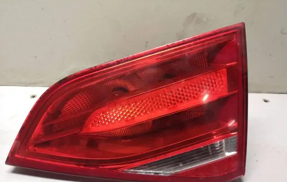Audi A4 S4 B8 8K Tailgate rear/tail lights 8K5945094D