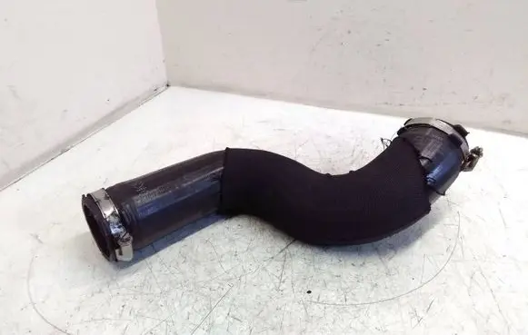 Audi A4 S4 B8 8K Intercooler hose/pipe 8K0145737K
