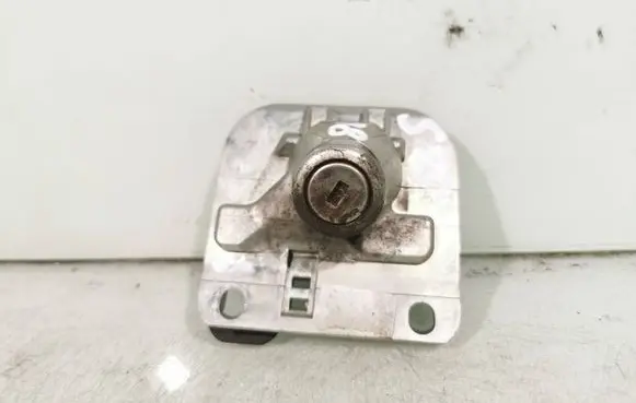 Volvo S80 Tailgate/trunk/boot lock/catch/latch 30699288