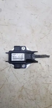 Audi A4 S4 B6 8E 8H ESP acceleration yaw rate sensor 4B0907637A 0265005213