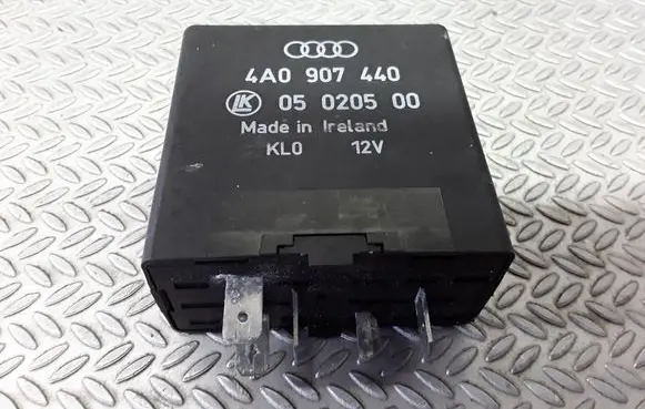 Audi A8 S8 D2 4D Other relay 4A0907440 05020500