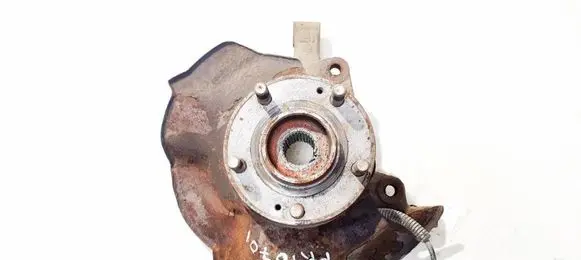 Hyundai Santa Fe Front wheel hub