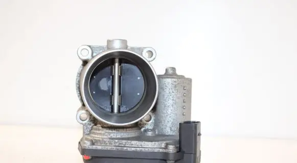 Seat Ibiza IV (6J,6P) Throttle valve 03C133062S