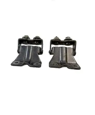 Subaru Outback (BS) Loading door hinge set 