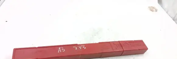 Audi A3 S3 8P Emergency warning sign 7L0860251