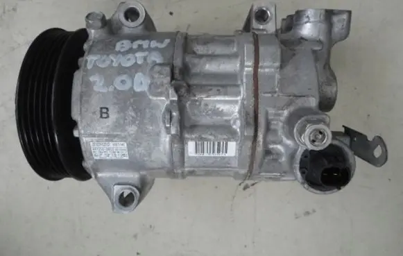 Toyota RAV 4 (XA40) Air conditioning (A/C) compressor (pump) 4472500412