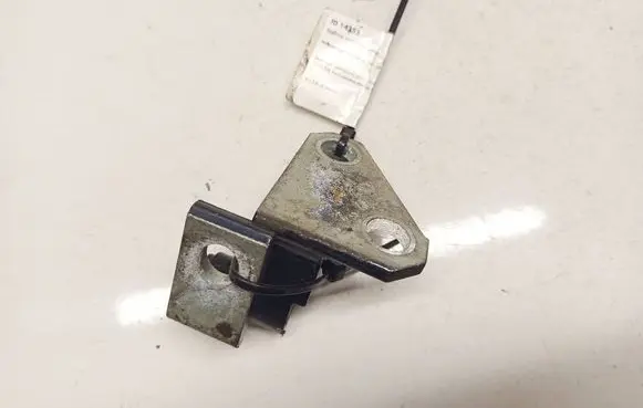 Volkswagen PASSAT B6 Front door upper hinge 3C0831401 3C0831401D