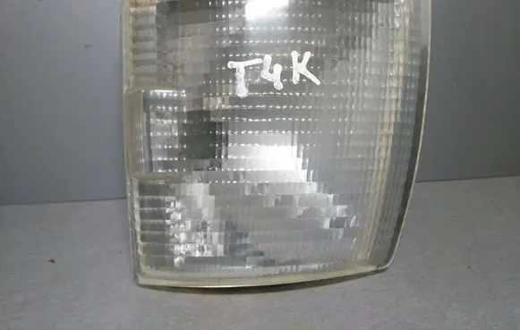 Front indicator light