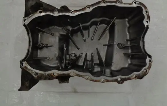 Nissan Note (E11) Oil sump 8200451325