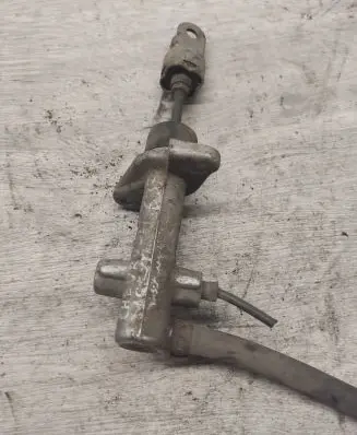 Clutch master cylinder