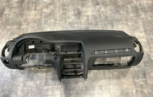 Audi Q7 4L Dashboard