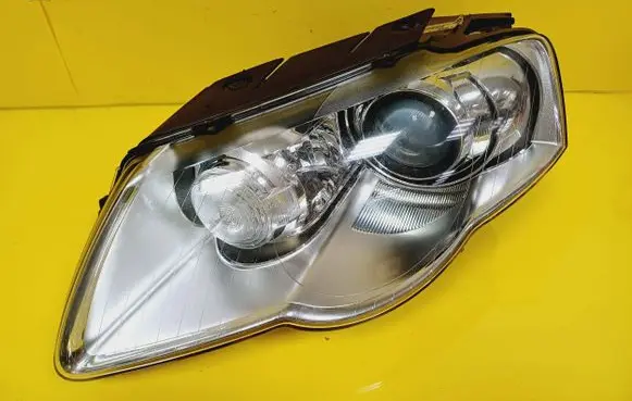 Volkswagen PASSAT B6 Headlight/headlamp 3C0941751G 89312650