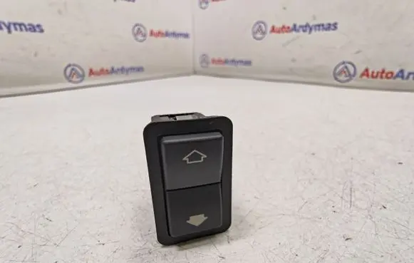 BMW 5 E39 Electric window control switch 8368974 61318368974