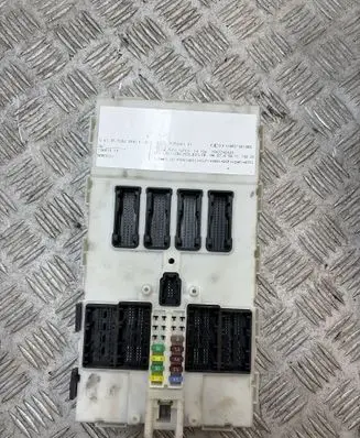 BMW 4 F36 Gran coupe Central body control module 9352861