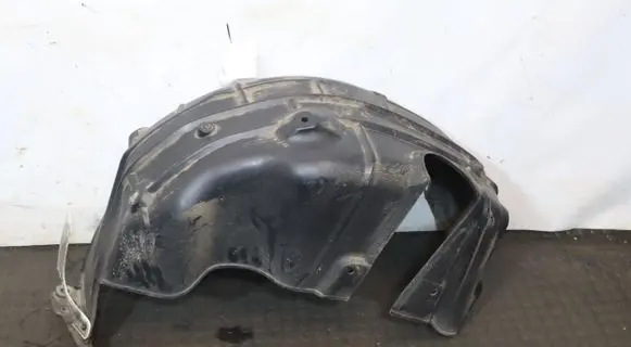 Toyota Yaris XP210 Rear arch 