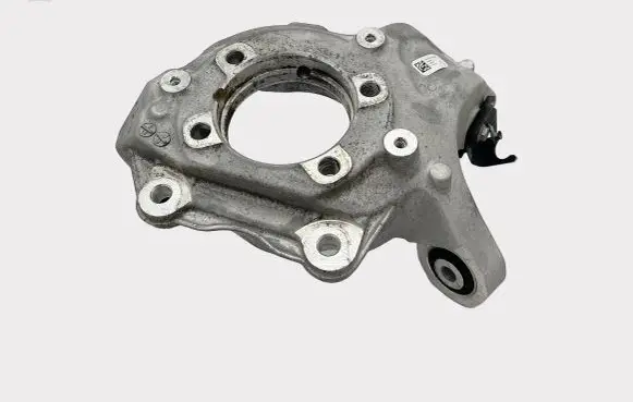 Rear wheel hub