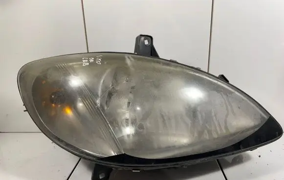 Mercedes-Benz Vito Viano W639 Headlight/headlamp 24670400