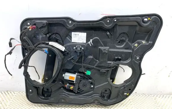 Jeep Grand Cherokee Front door window regulator with motor 931400102