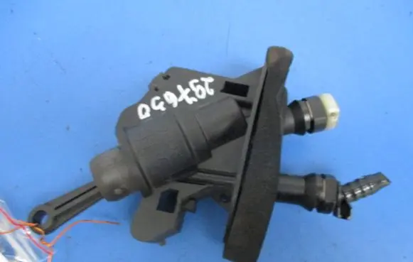 Ford Fusion Clutch master cylinder