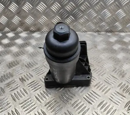 BMW X1 E84 Oil filter cover 8507626