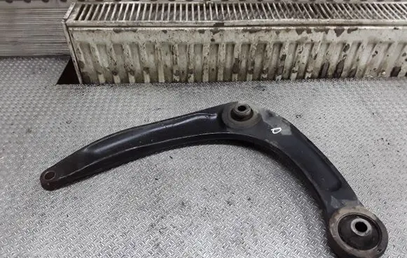 Citroen C4 Grand Picasso Front lower control arm/wishbone