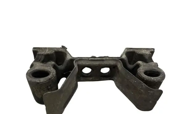 Citroen DS5 Muffler mount bracket/holder 6P237