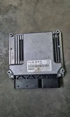 Mercedes-Benz Vito Viano W639 Engine control unit/module A6461530791 0281011792