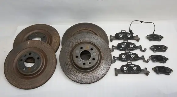 Audi A4 S4 B9 Brake discs and calipers set 8W0615301AB