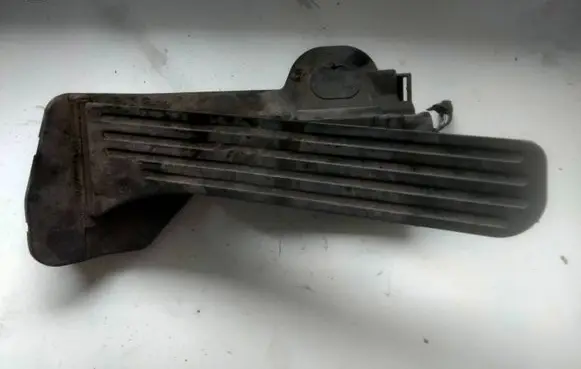 Skoda Octavia Mk2 (1Z) Accelerator throttle pedal 1K2721503M 6PV00874500
