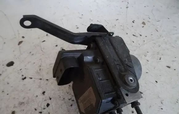 Toyota Avensis T250 ABS Pump 8954105073