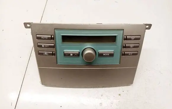 Toyota Corolla Verso AR10 Climate control unit 559020f010