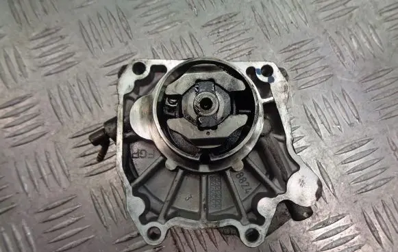 Fiat Croma Vacuum pump 55205446