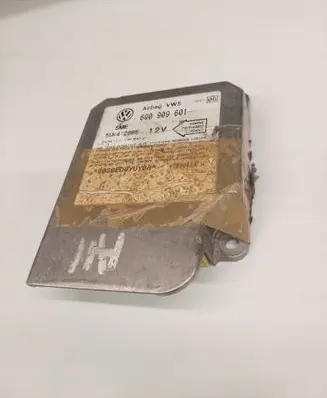 Volkswagen Polo III 6N 6N2 6NF Airbag control unit/module 6Q0909601