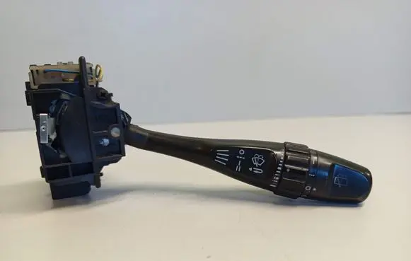 Mitsubishi Pajero Sport I Wiper control stalk
