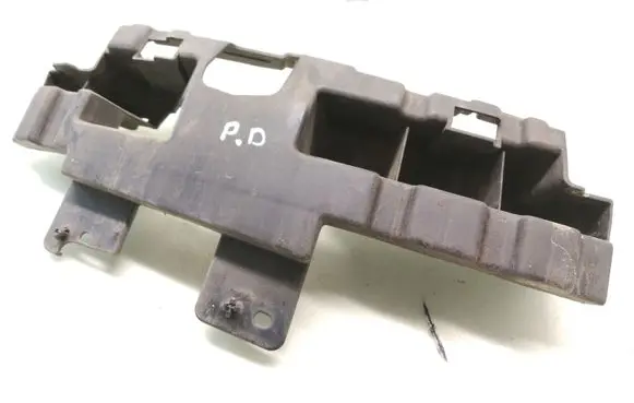 Headlight/headlamp mounting bracket