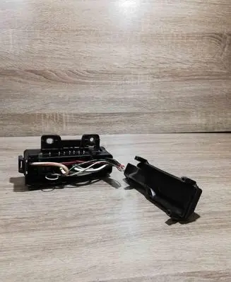 Toyota Avensis T250 Fuse module 7154713430