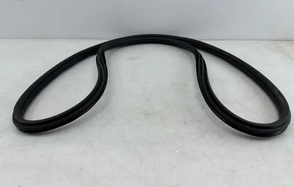 Front door rubber seal