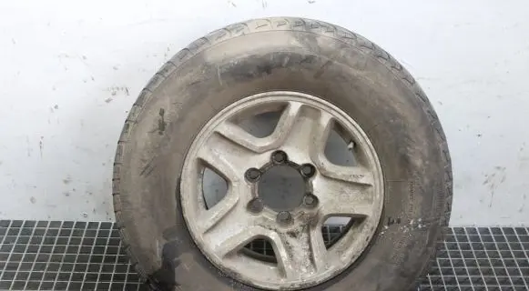 Toyota Land Cruiser (HDJ90) R12 spare wheel 