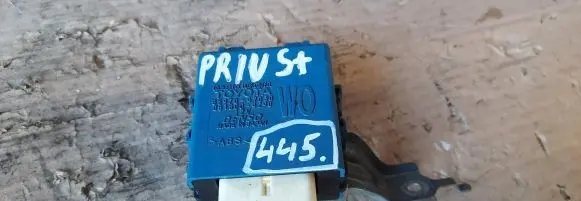 Toyota Prius (XW10) Door central lock control unit/module 