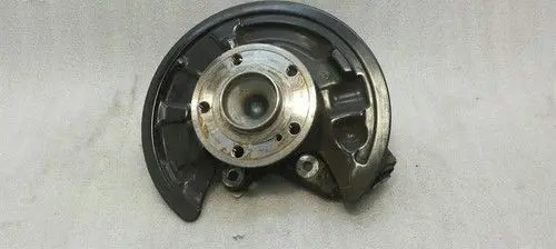 Mercedes-Benz GLA W156 X156 Rear wheel hub A2463503641
