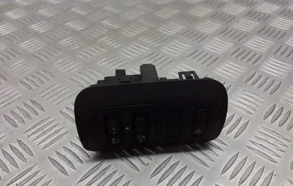 Renault Megane II Other switches/knobs/shifts 8200079020