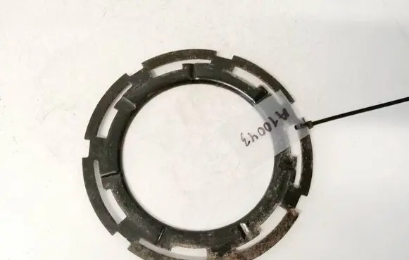 Dodge Magnum In tank fuel pump screw locking ring/nut 