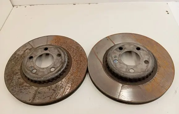 Mercedes-Benz GLC C253 Rear brake disc A0004230712