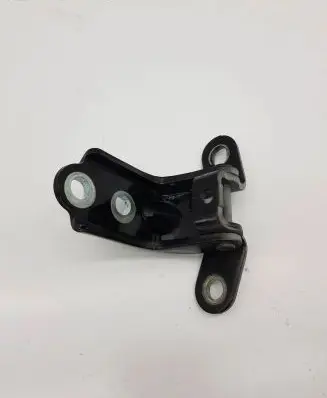 Hyundai Tucson TL Rear door lower hinge