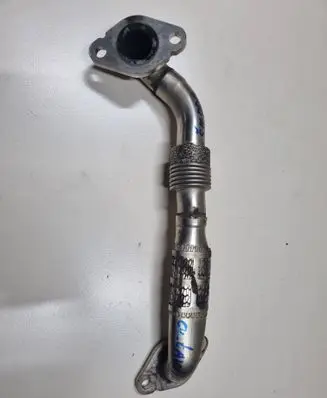 Skoda Octavia Mk2 (1Z) EGR valve line/pipe/hose 03G131