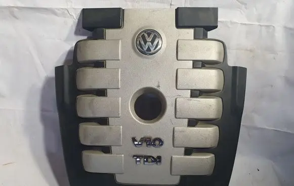 Volkswagen Touareg I Engine cover (trim) 07Z103935H